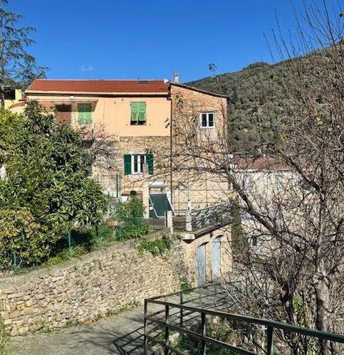 Appartamento a Dolcedo in Via Edmondo De Amicis - Foto 4