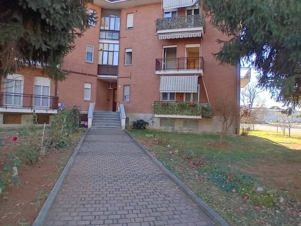Appartamento a Diano d'alba in Via Alba Narzole , 10 - Foto 2
