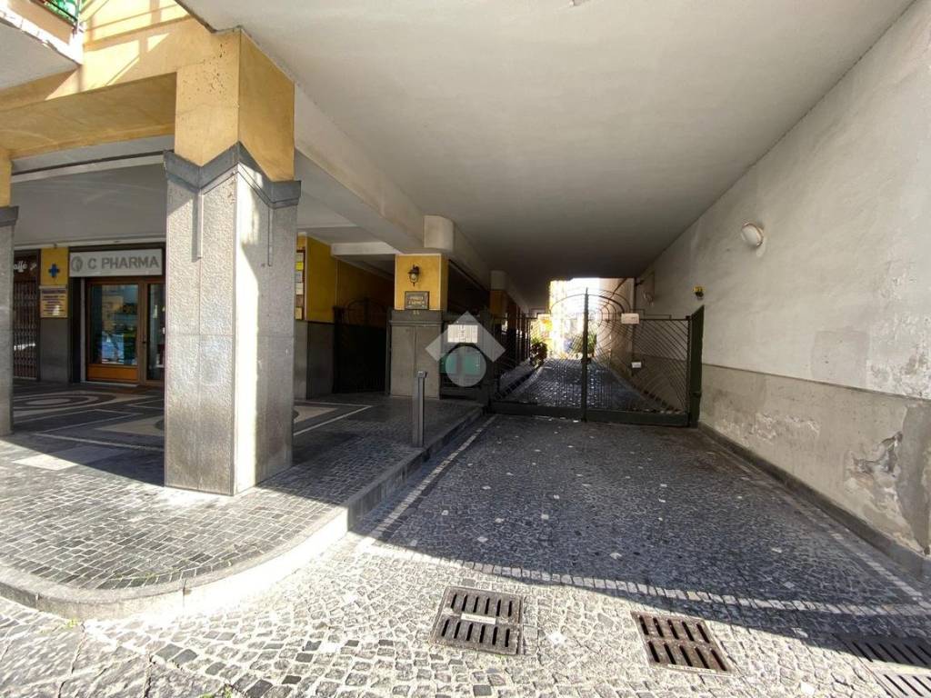 Box / garage a Gragnano in Via Roma, 85 - Foto 2