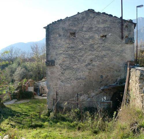 Rustico / casale a Rocchetta a volturno in Via Delle Grotte - Foto 4