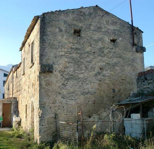 Rustico / casale a Rocchetta a volturno in Via Delle Grotte - Foto 5