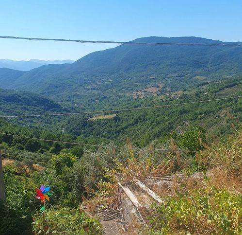 Rustico / casale a Rocchetta a volturno in Via Borgo 18 - Foto 4