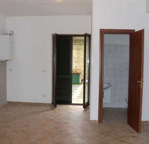 Appartamento a Castel san vincenzo in Via Parco Sabrina - Foto 2