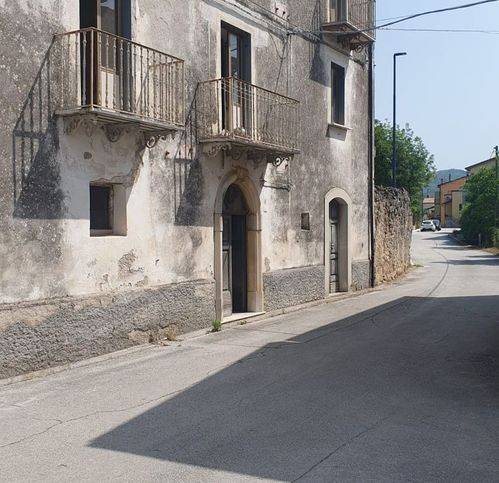 Villa a Rocchetta a volturno in Via Garibaldi - Foto 2