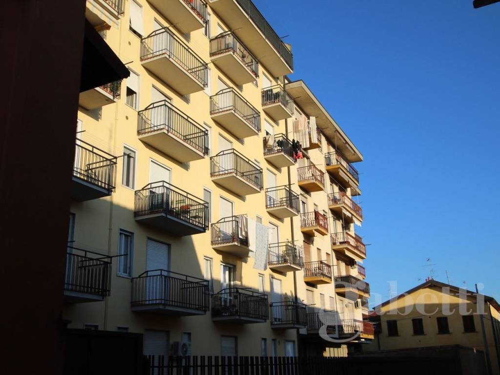 Appartamento a Ferno in Via Oberdan, 158 - Foto 2