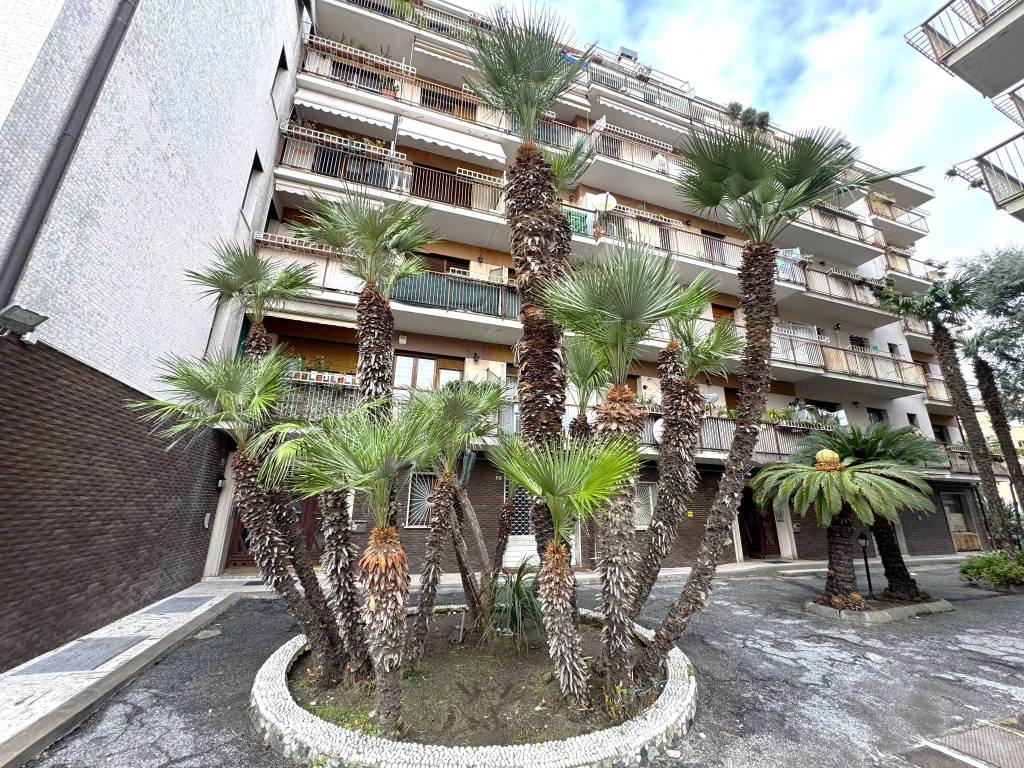 Appartamento a Genova in Via del Commercio, 8 - Foto 2
