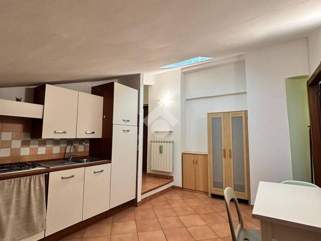 Appartamento a Viterbo in Via Orologio Vecchio, 21 - Foto 3