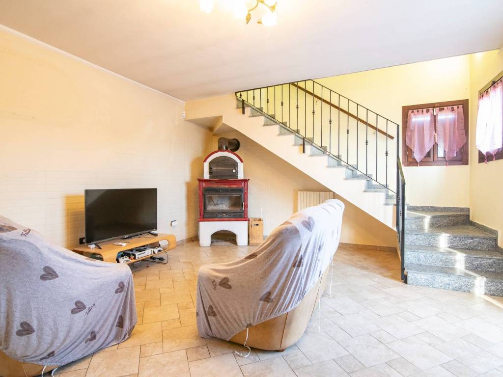 Villa a Mortara in Via Bruno Buozzi, 40 - Foto 2