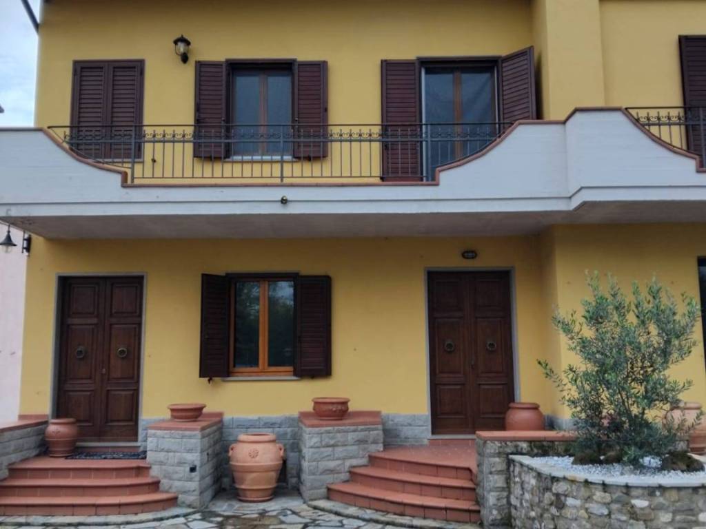 Villa a Bibbiena in VIA DELLA VERNA, 10 - Foto 2