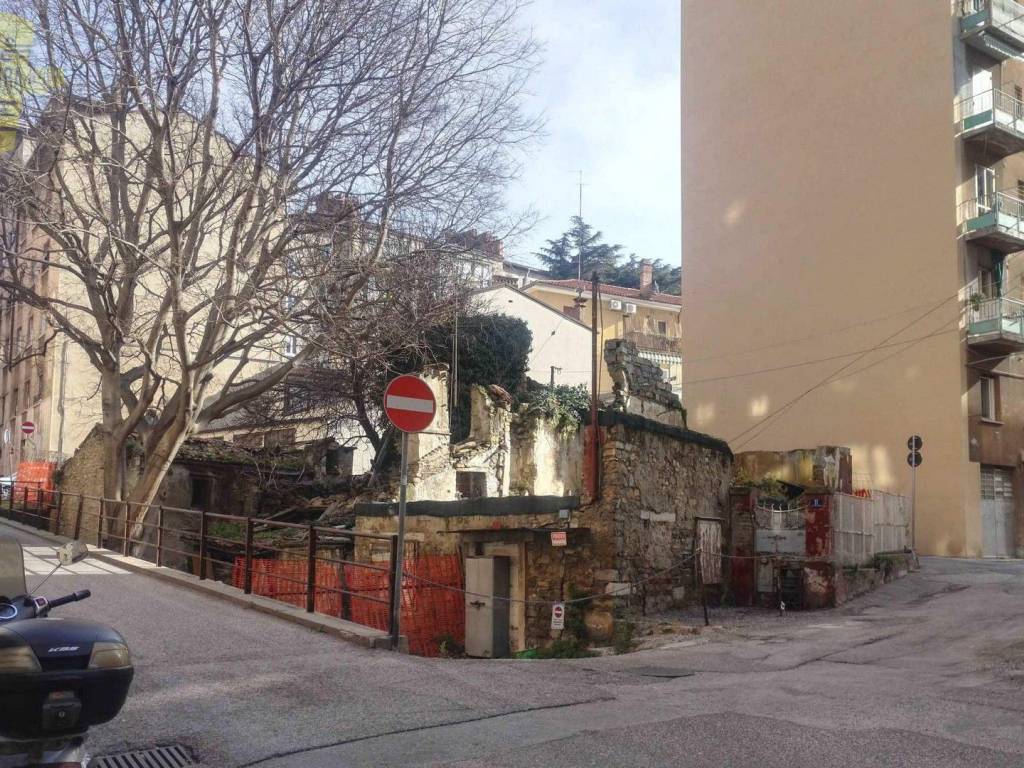 Box / garage a Trieste in Via dell'Agro - Foto 5