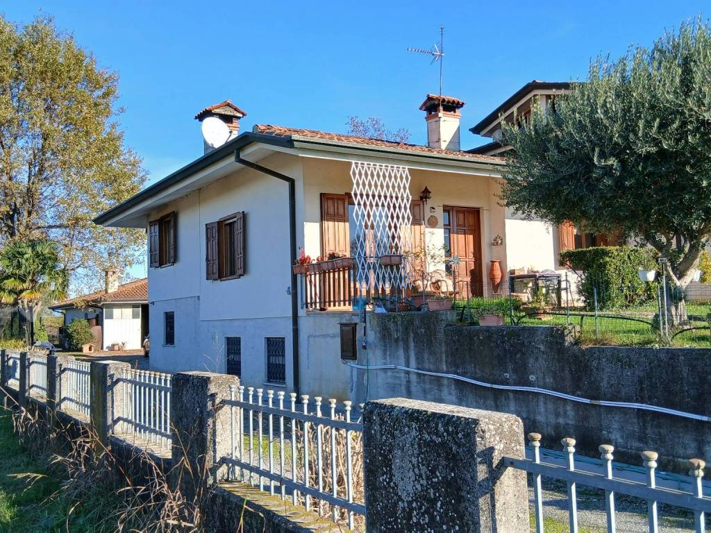Villa a Bagnaria arsa in Località Case Sparse Campolonghetto, 4 - Foto 4