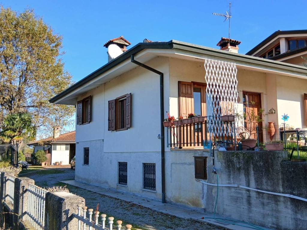 Villa a Bagnaria arsa in Località Case Sparse Campolonghetto, 4 - Foto 5