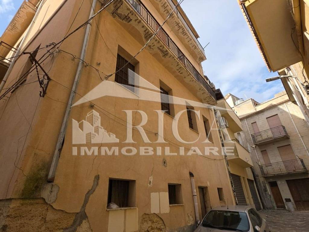 Palazzo / stabile a Calatafimi-segesta in Via Anita Garibaldi - Foto 2