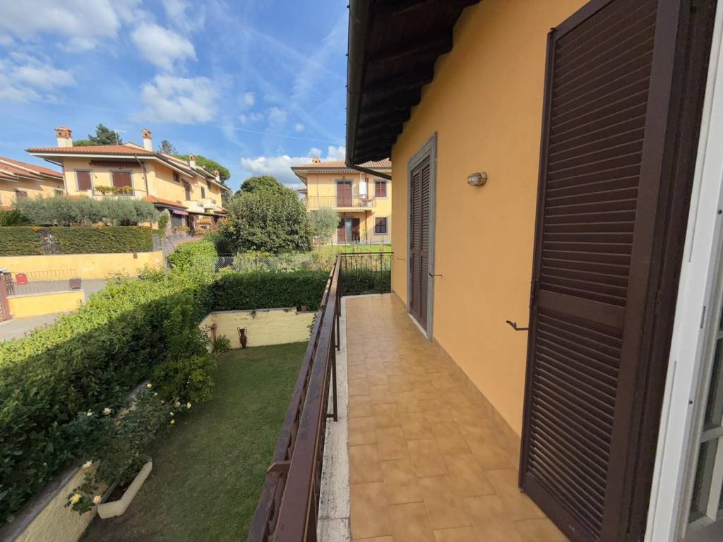 Villetta a schiera a Grottaferrata in Via Guglielmo Quattrucci, 143 - Foto 4