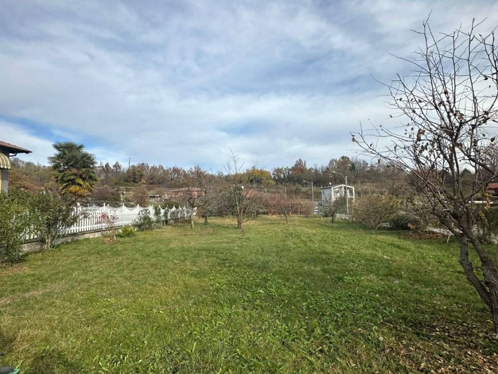 Villa a Dorzano in Via Giovanni Beduglio, 21 - Foto 3