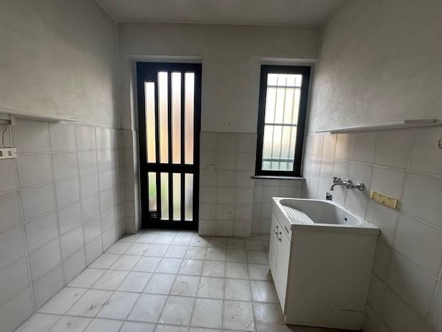 Palazzo / stabile a Cerano - Foto 4