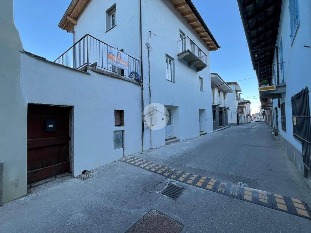 Appartamento a Barge in Via Carle Costanzo, 157 - Foto 3