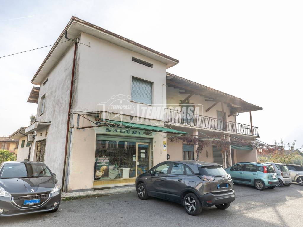 Palazzo / stabile a Paratico in Via Giuseppe Malighetti - Foto 4