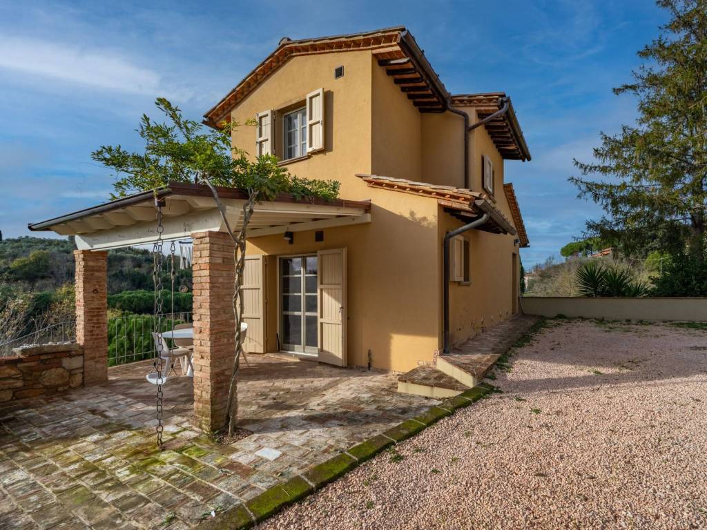 Villa a Casciana terme lari in Via del Poggetto - Foto 3