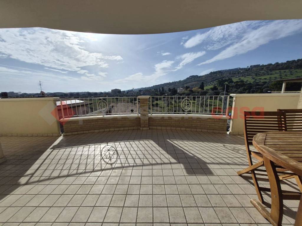 Appartamento a Alba adriatica in Via Abruzzo , 114 - Foto 3