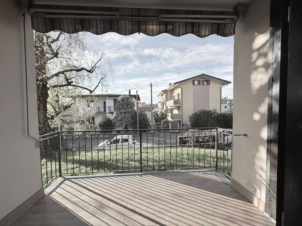 Appartamento a Cantù in Via Mafalda di Savoia - Foto 3