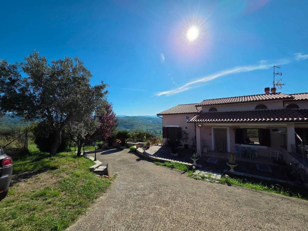 Villa a Montopoli di sabina in Via Granica Sud, 19 - Foto 4