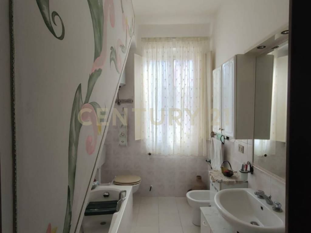 Appartamento a Catania in Via Giuseppe Simili, 29 - Foto 5