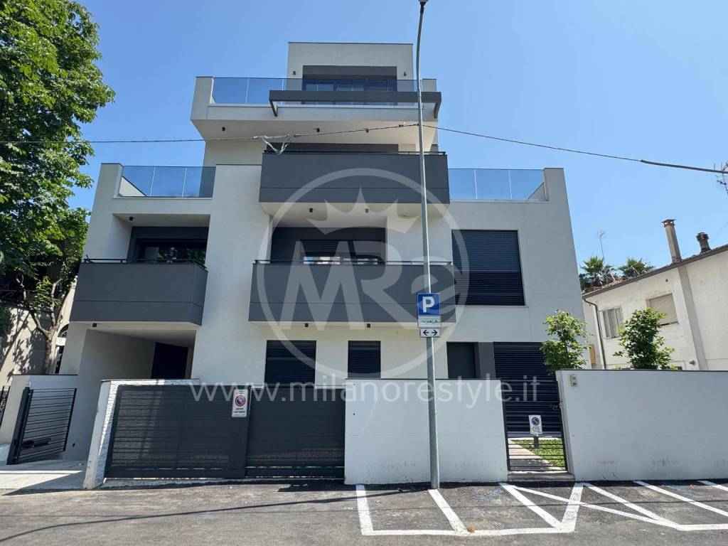 Appartamento a Riccione in Viale Giuseppe Mazzini, 22 - Foto 3