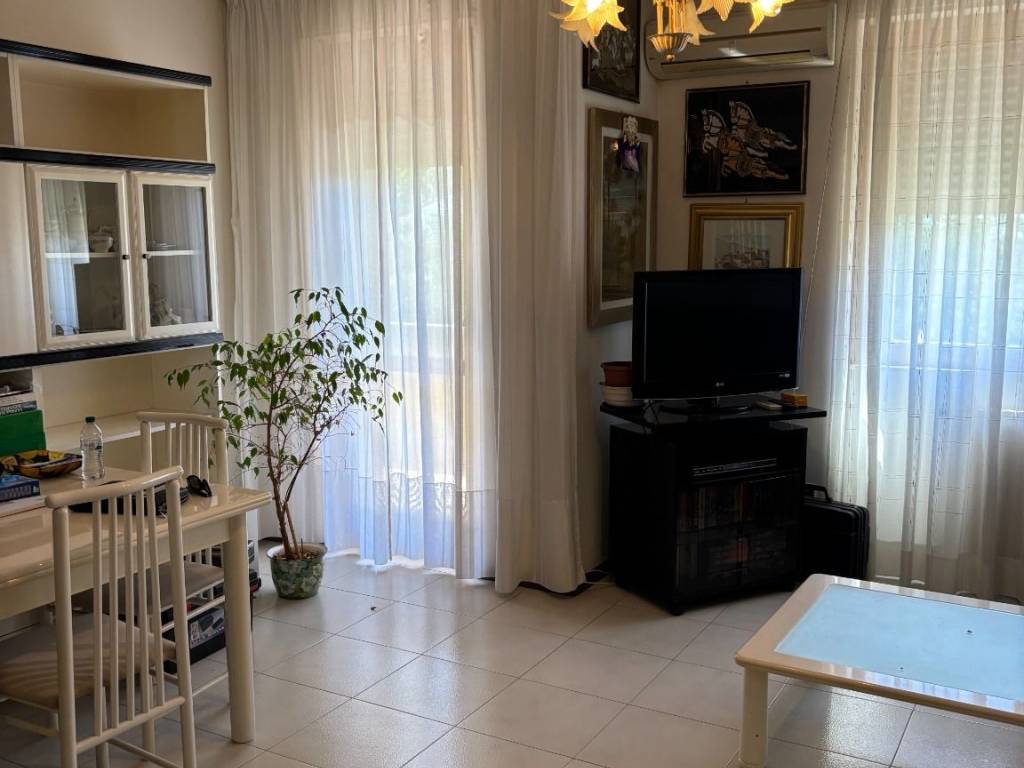 Appartamento a Cagliari in Via del Caravaggio, 17 - Foto 5
