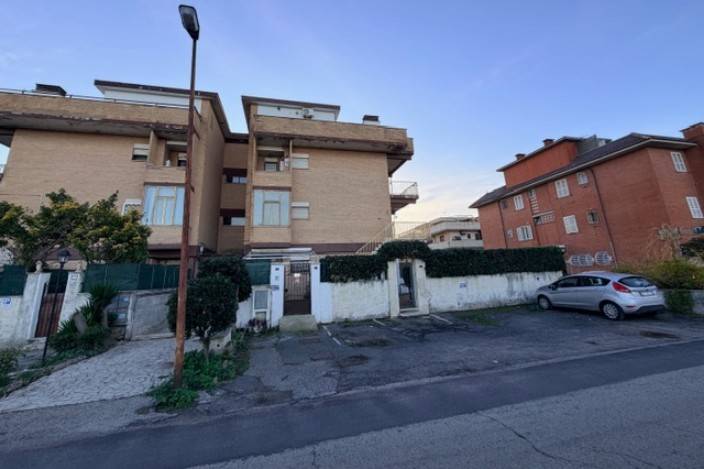 Appartamento a Ardea in Via Bolzano - Foto 3