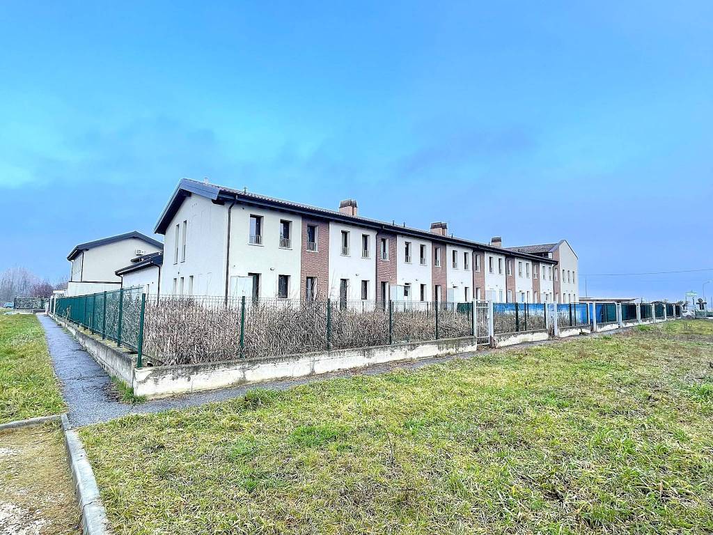 Appartamento a Castelverde in V. Dosso Baroardo, 1 - Foto 2