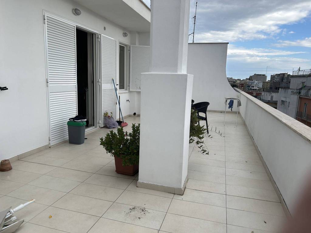 Attico / mansarda a Bari in Via Enrico Toti - Foto 3