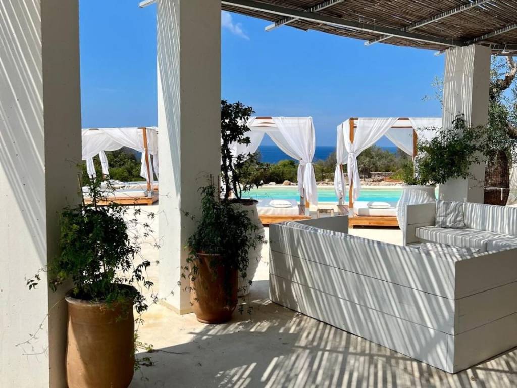 Villa a Castrignano del capo in Strada Vicinale Monticelli II - Foto 4
