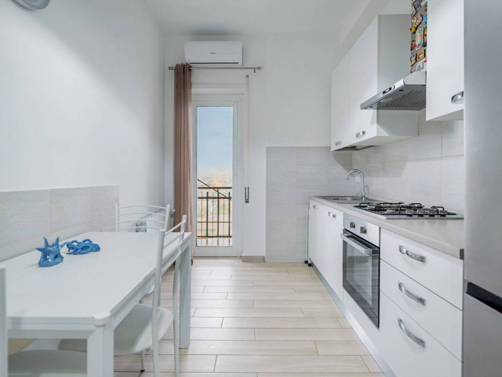 Appartamento a Ladispoli in Via Palermo - Foto 4