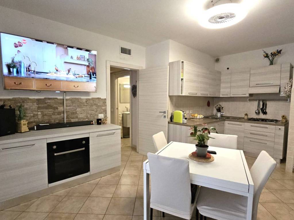 Appartamento a Giussago in Via Giuseppe Garibaldi, 85 - Foto 3