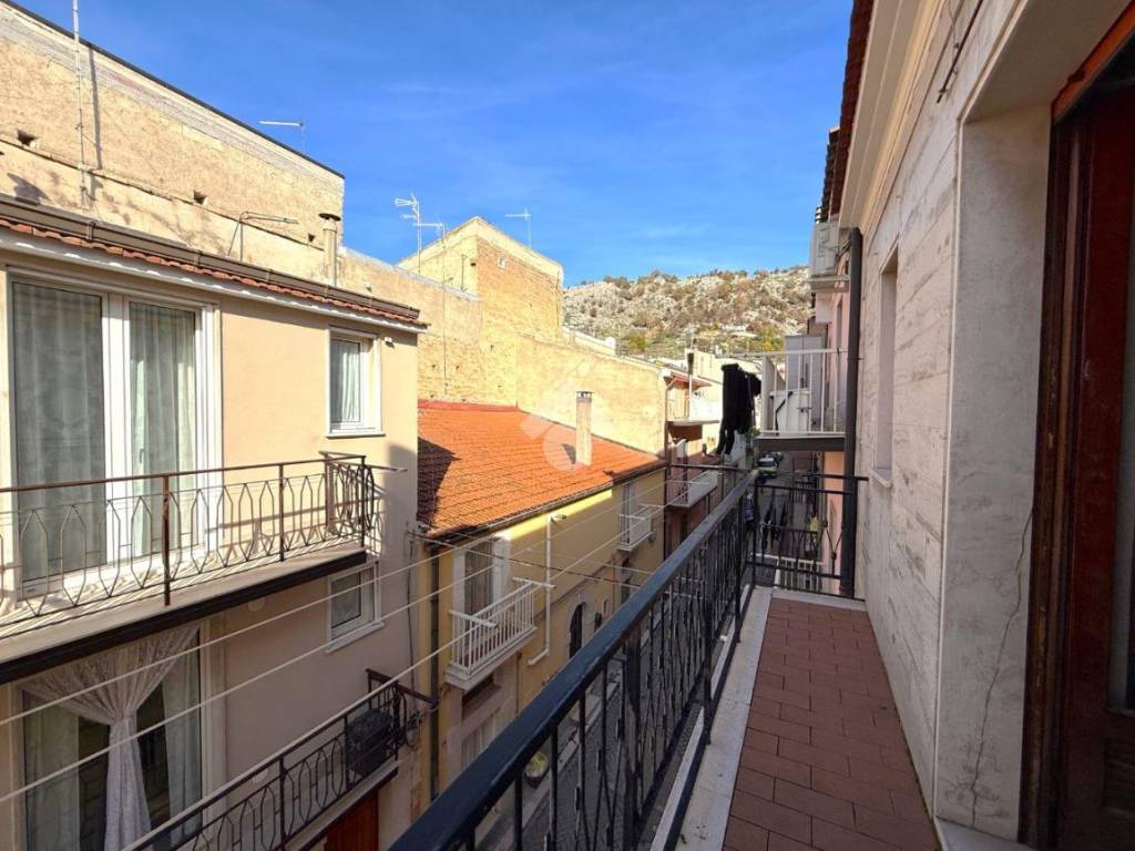 Casa indipendente a San giovanni rotondo in Via Giuseppe Mazzini, 22 - Foto 4