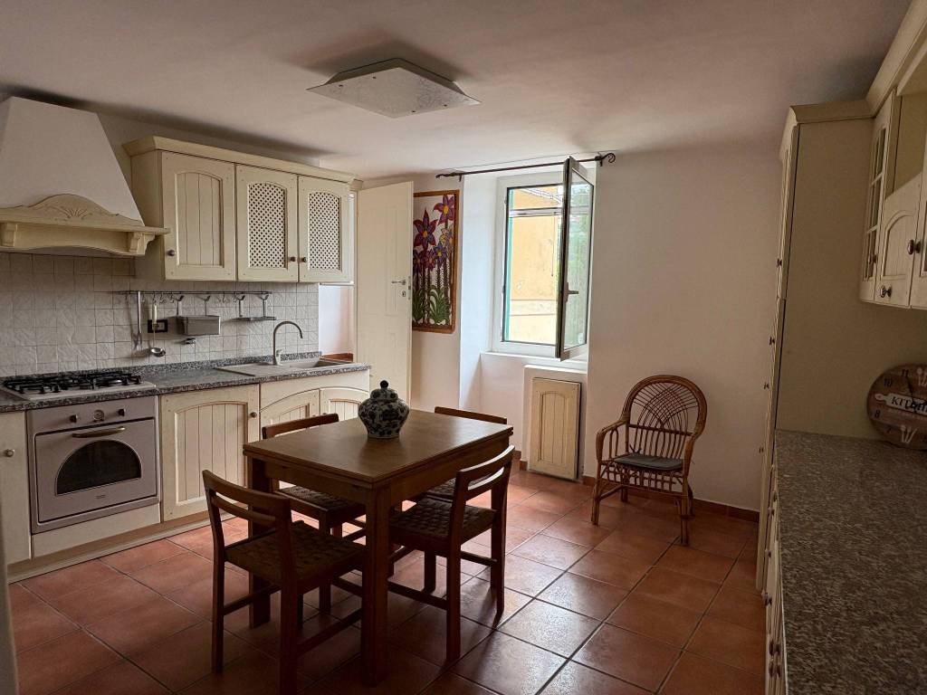 Casa indipendente a Campomorone in Via Primo Cavallieri - Foto 3