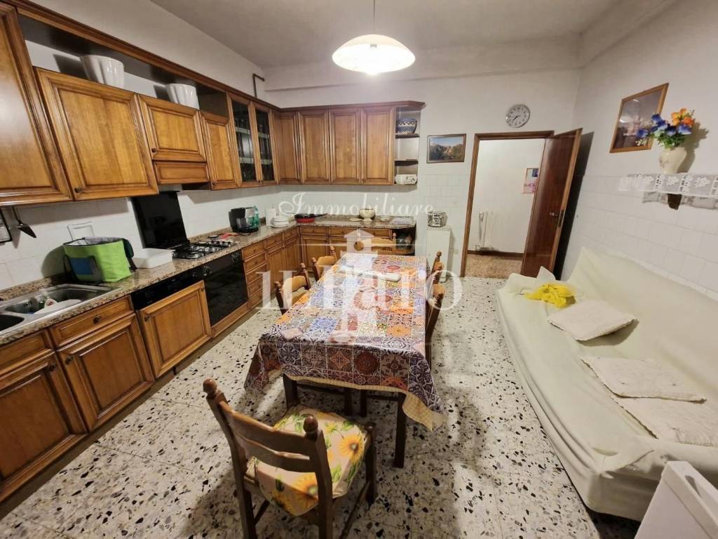 Appartamento a Calenzano in Viale Giacomo Matteotti, , 50041 - Foto 3
