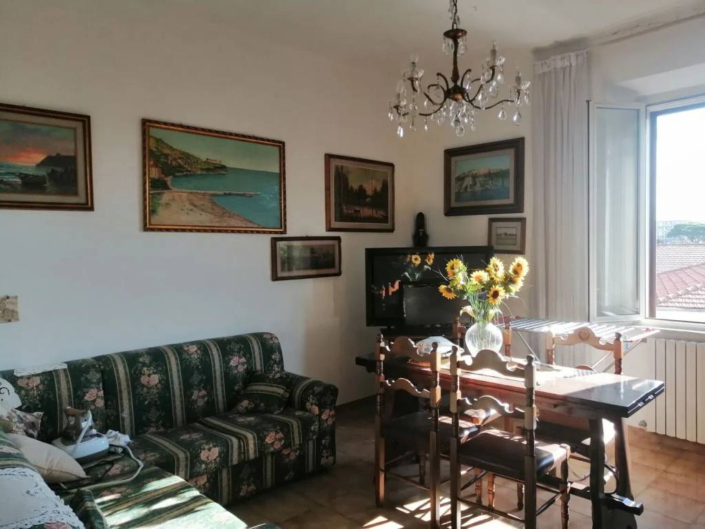 Appartamento a Livorno in Via Bonaini - Foto 5