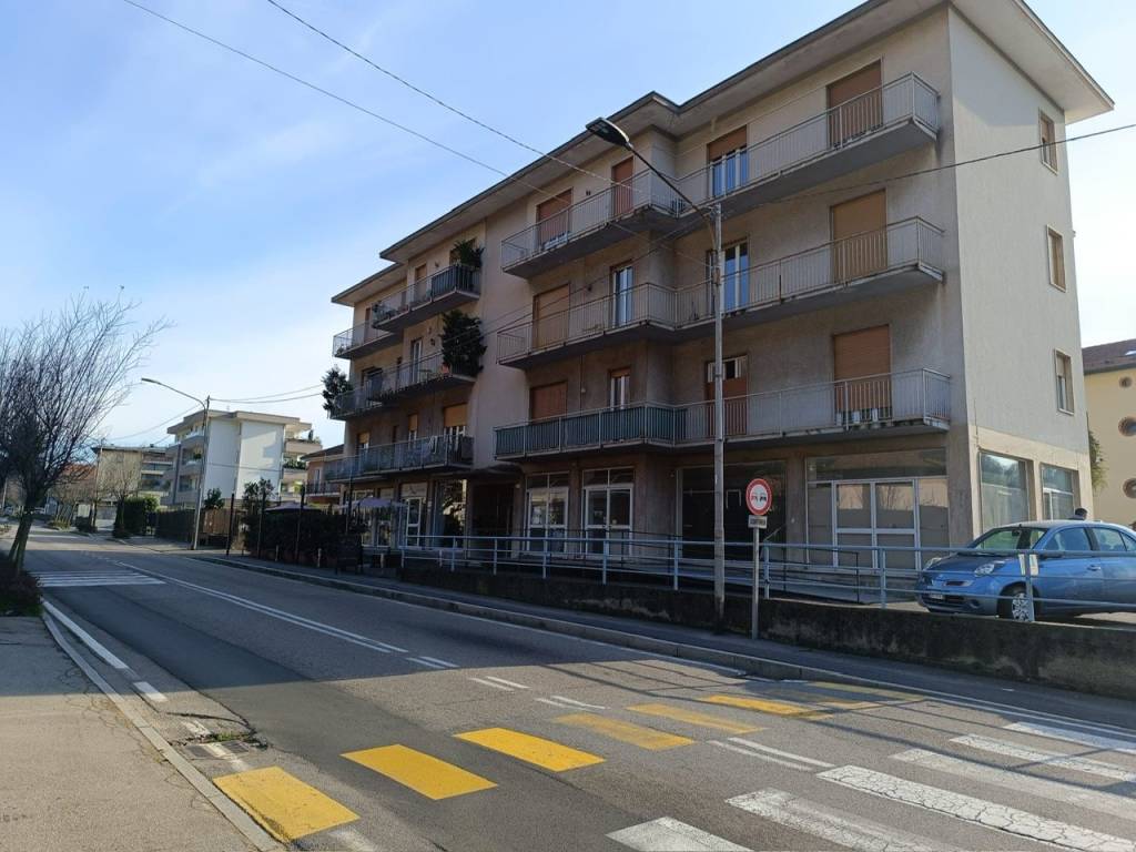 Appartamento a Induno olona in Via Gian Pietro Porro, 114 - Foto 3