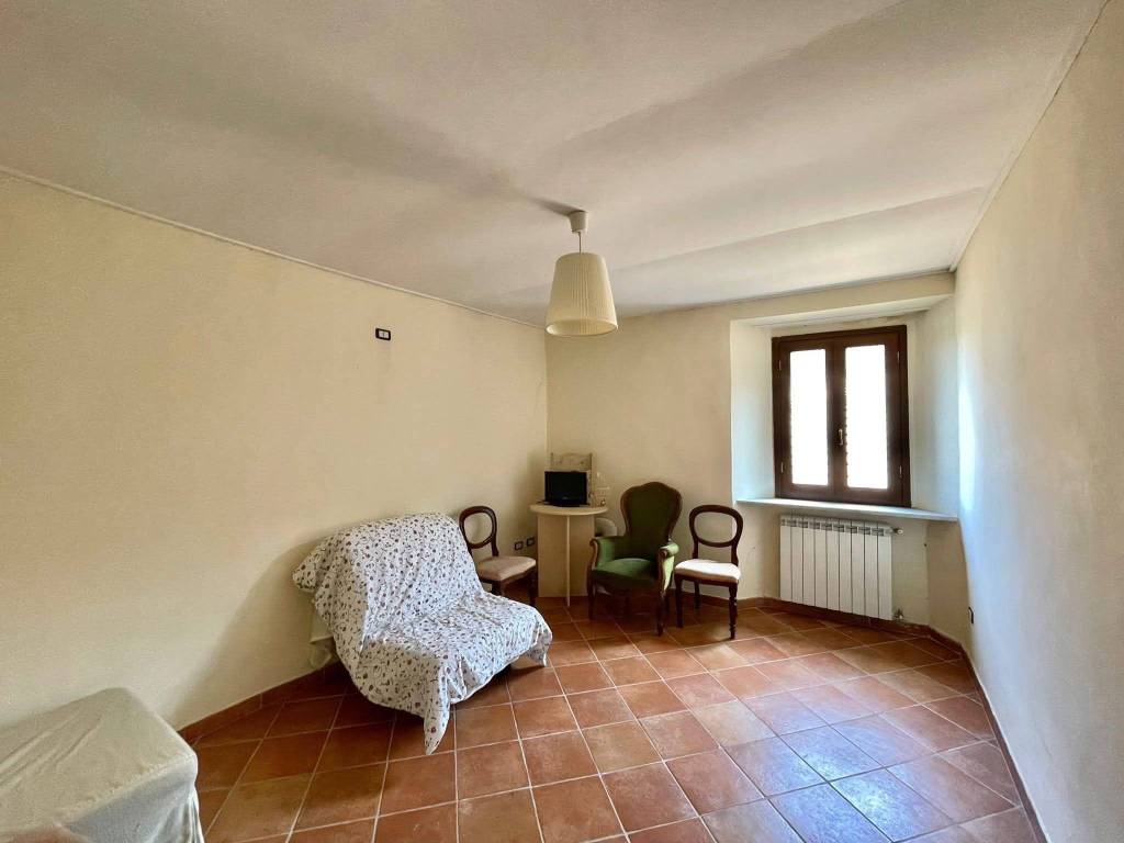 Appartamento a Vasanello in Via Penna - Foto 4