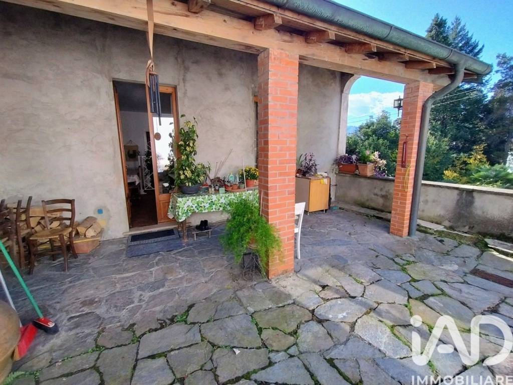 Casa indipendente a Verbania in Via INTRA PREMENO, 42 - Foto 5