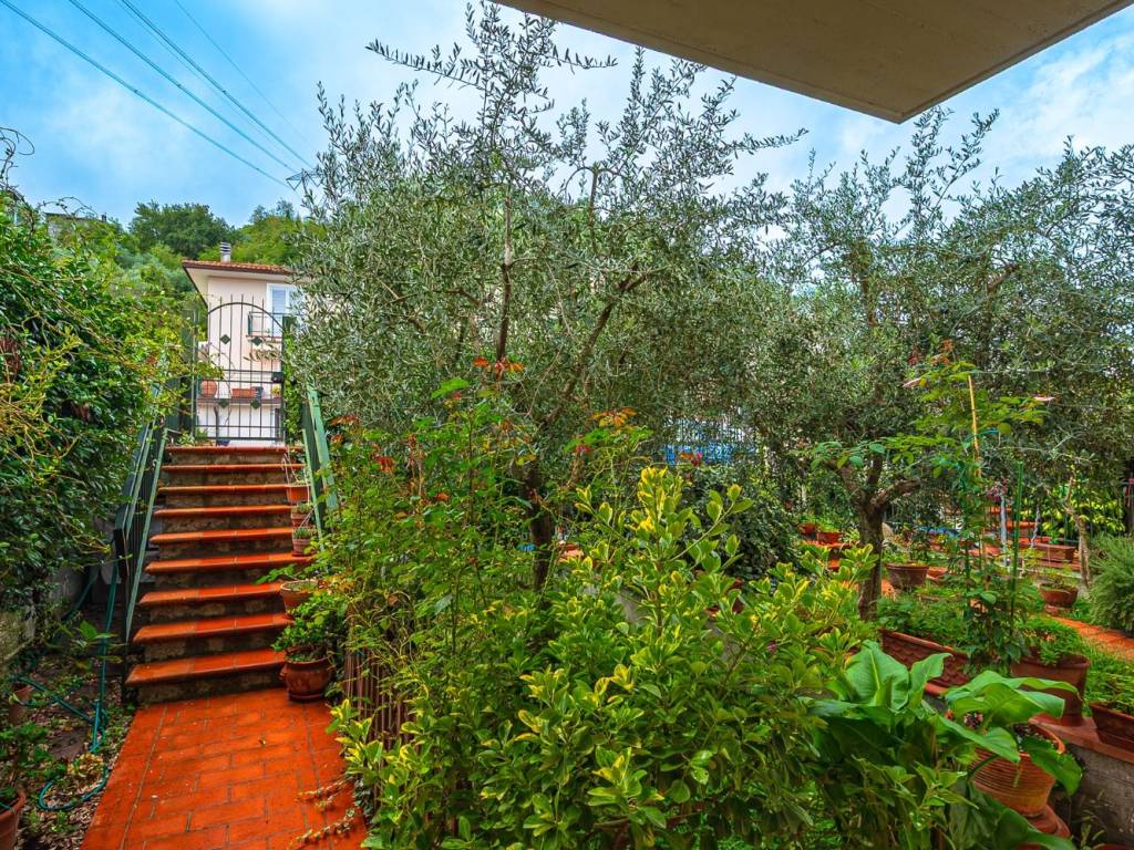 Villa a Carmignano in Via Il Pino - Foto 2