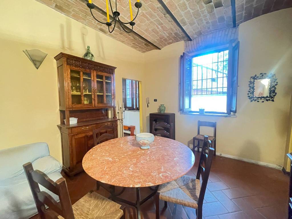 Appartamento a Voghera in Via Pombio - Foto 4