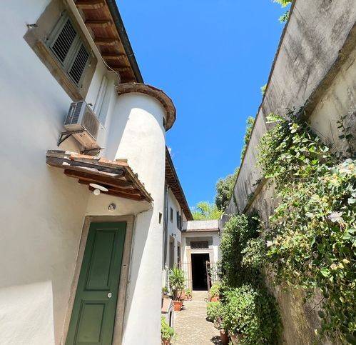 Appartamento a Fiesole in Via Vecchia Fiesolana - Foto 4
