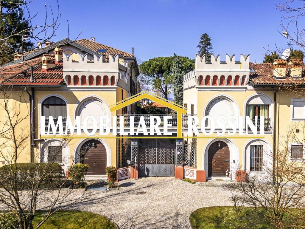 Appartamento a Bodio lomnago in Via Giacomo Matteotti, 13 - Foto 2