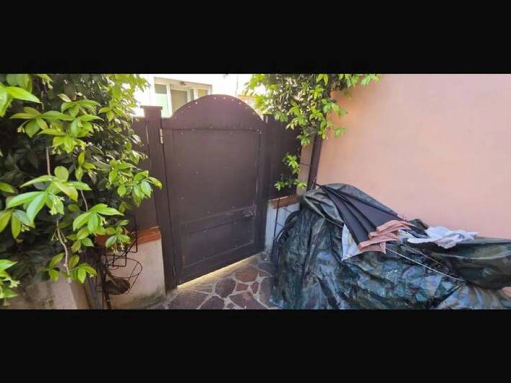 Villa a Prato in Traversa Di Iolo No Number - Foto 4