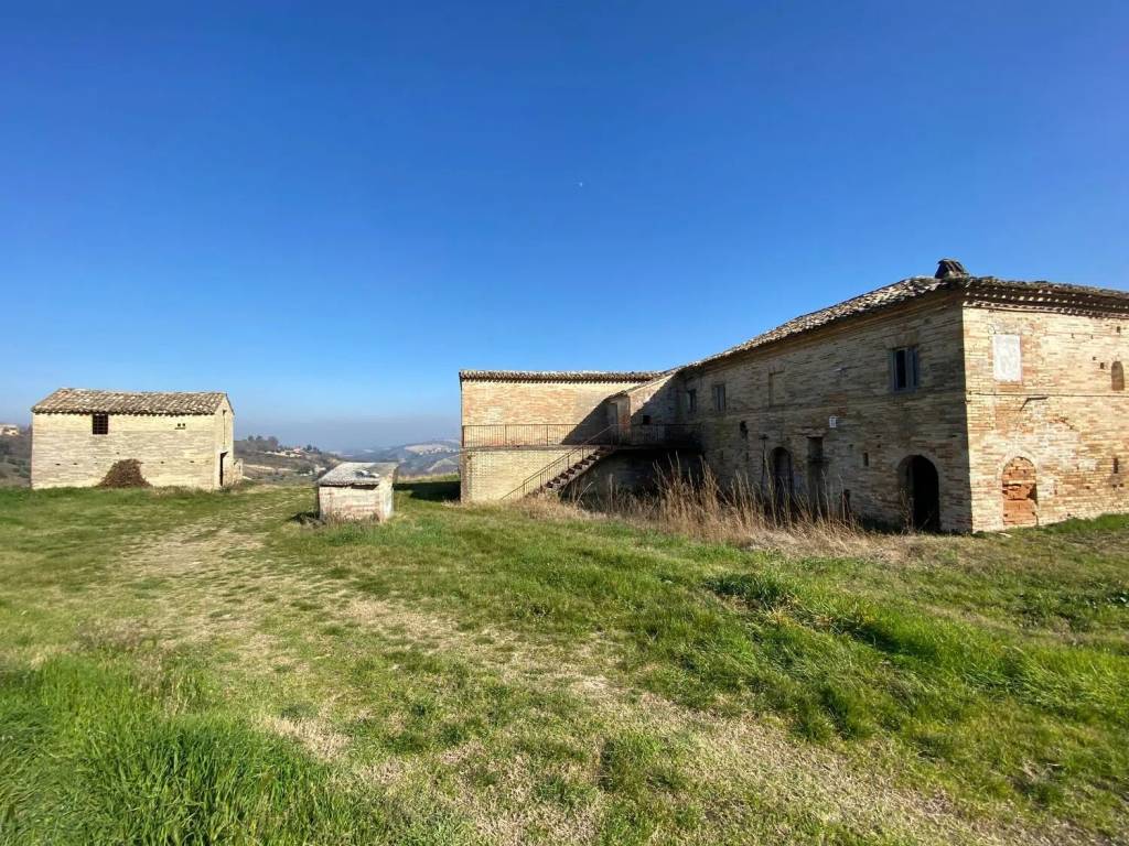 Rustico / casale a Monte vidon combatte in Contrada Maltignano - Foto 2