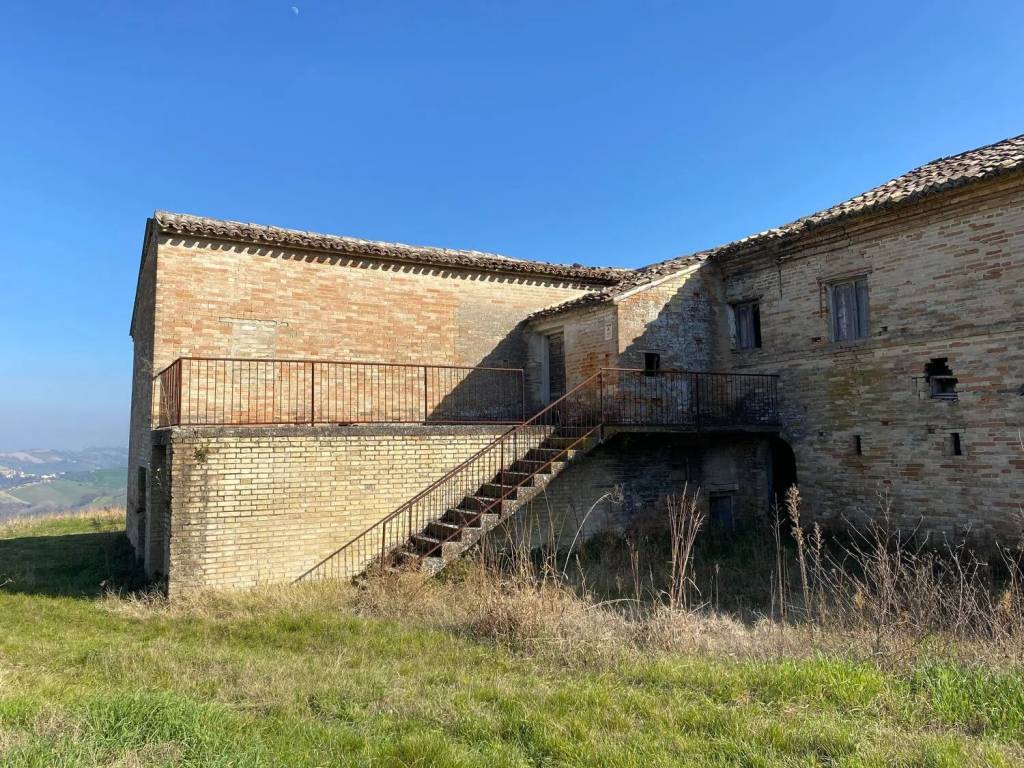 Rustico / casale a Monte vidon combatte in Contrada Maltignano - Foto 4