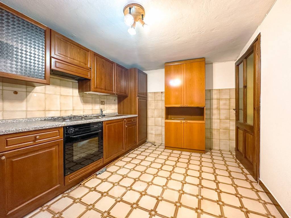 Appartamento a Serravalle sesia in via montecastello n 10 - Foto 5